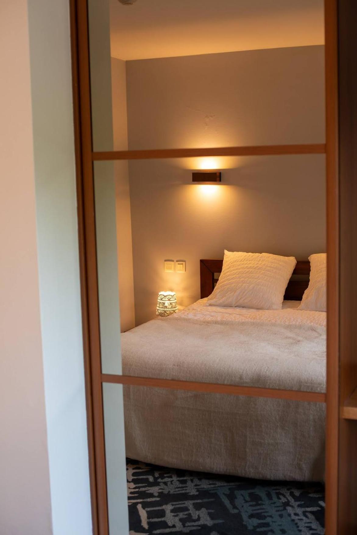 Sechex Nous Hotell Margencel Exteriör bild