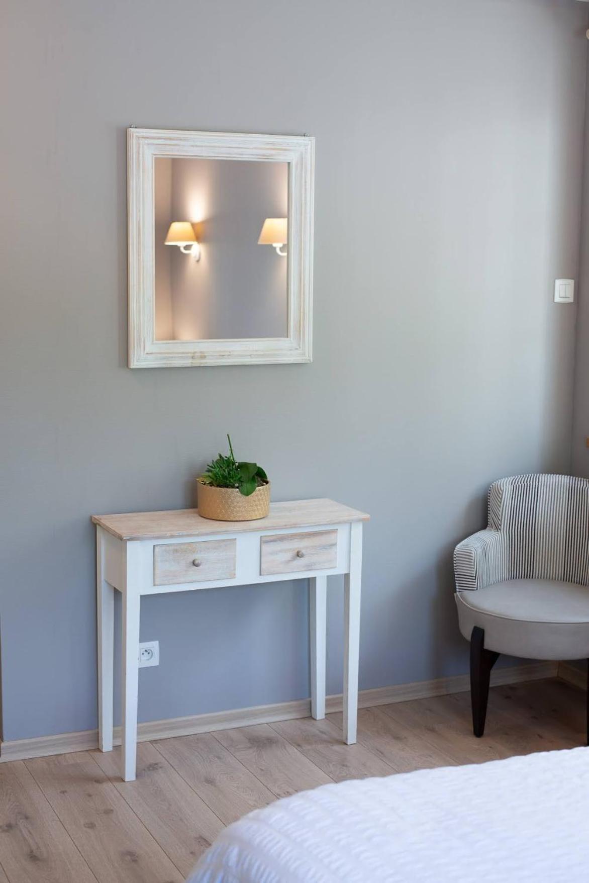 Sechex Nous Hotell Margencel Exteriör bild