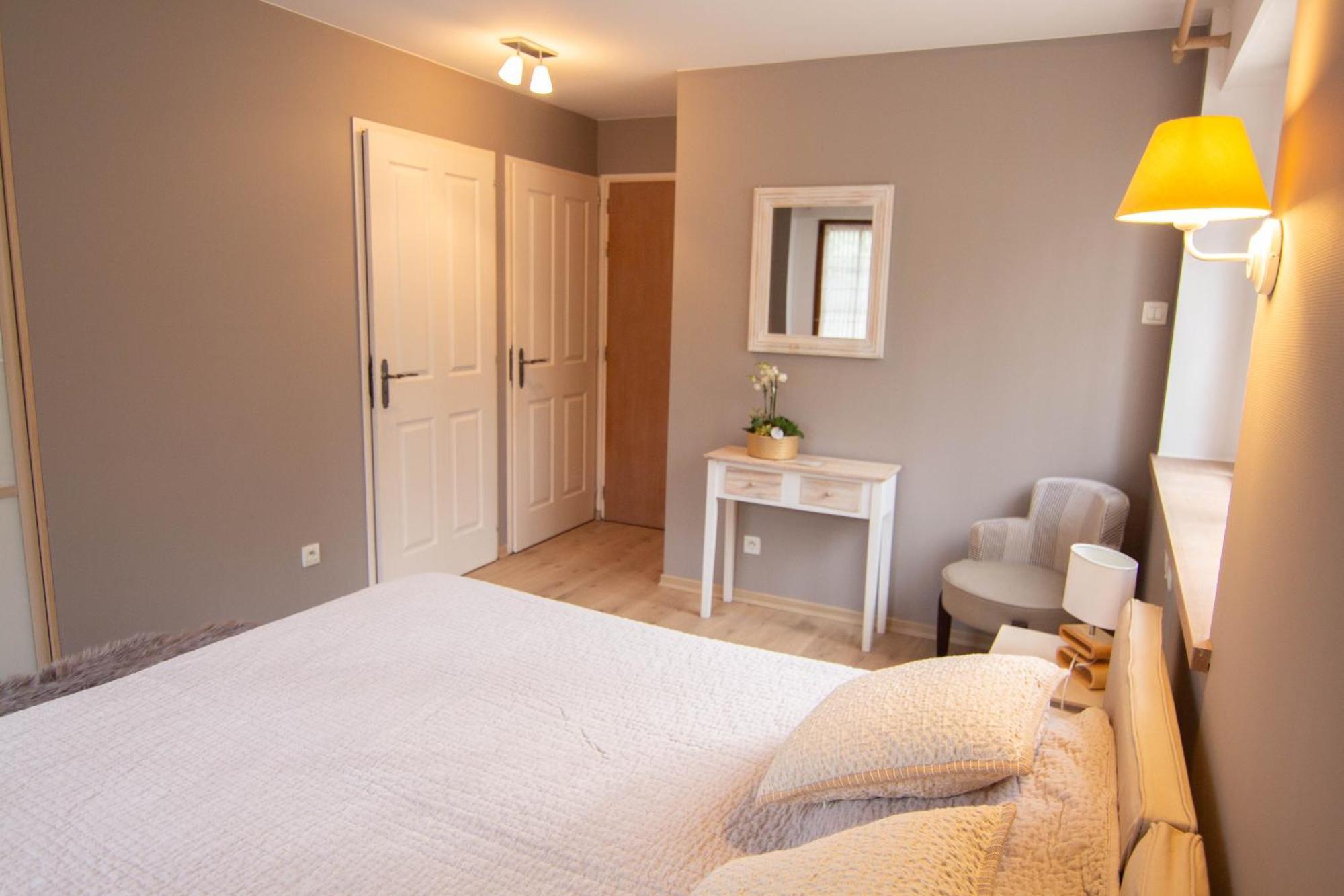 Sechex Nous Hotell Margencel Exteriör bild