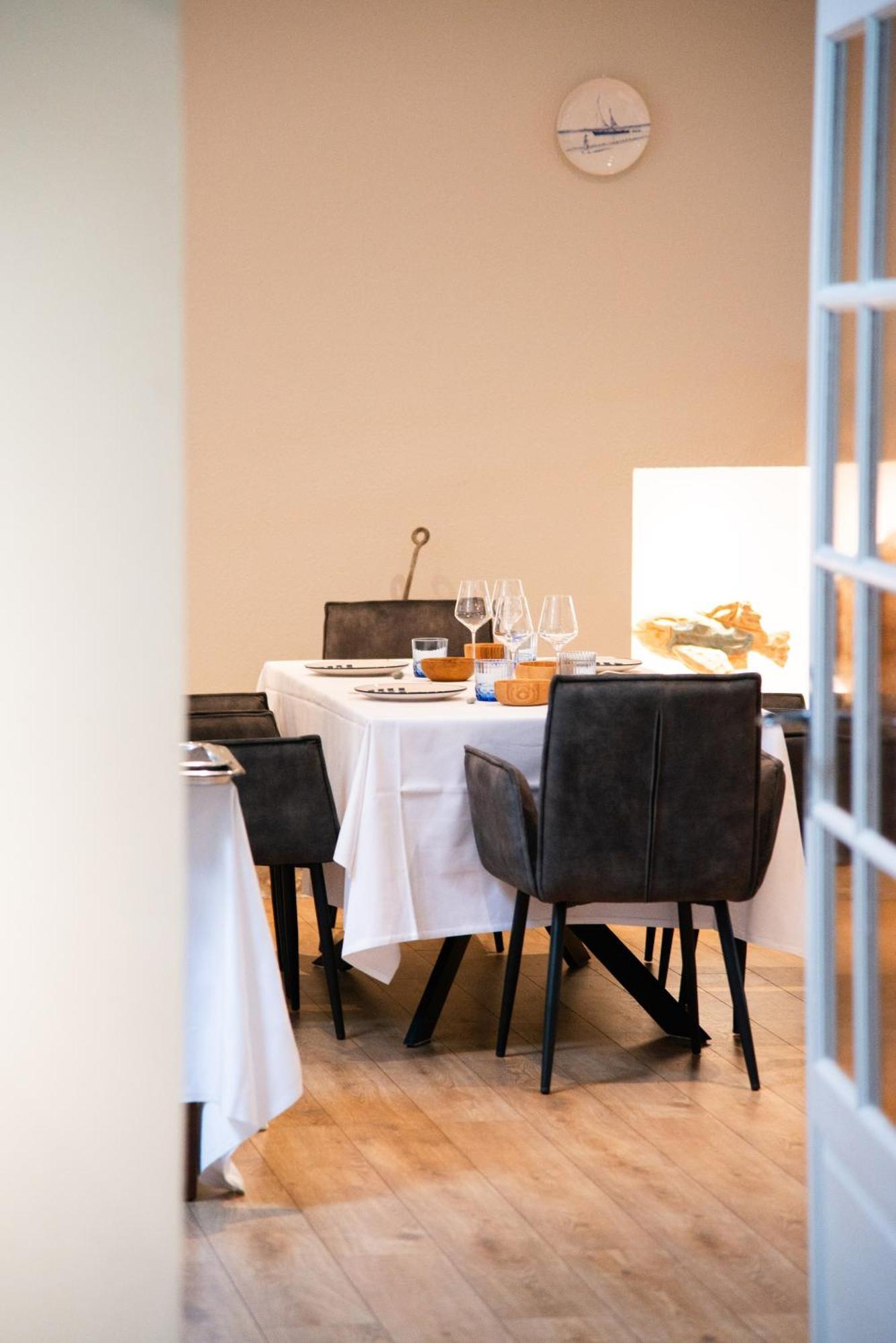 Sechex Nous Hotell Margencel Exteriör bild